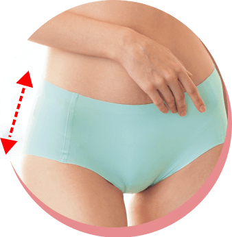 生地は切りっぱなしの仕様だからボディにフィットし、お尻やウエストの段差が限りなくゼロに！