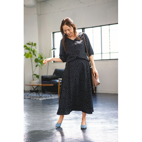 レディーススクエアトゥパンプス(バックバンド付)【22.5～25.0cm